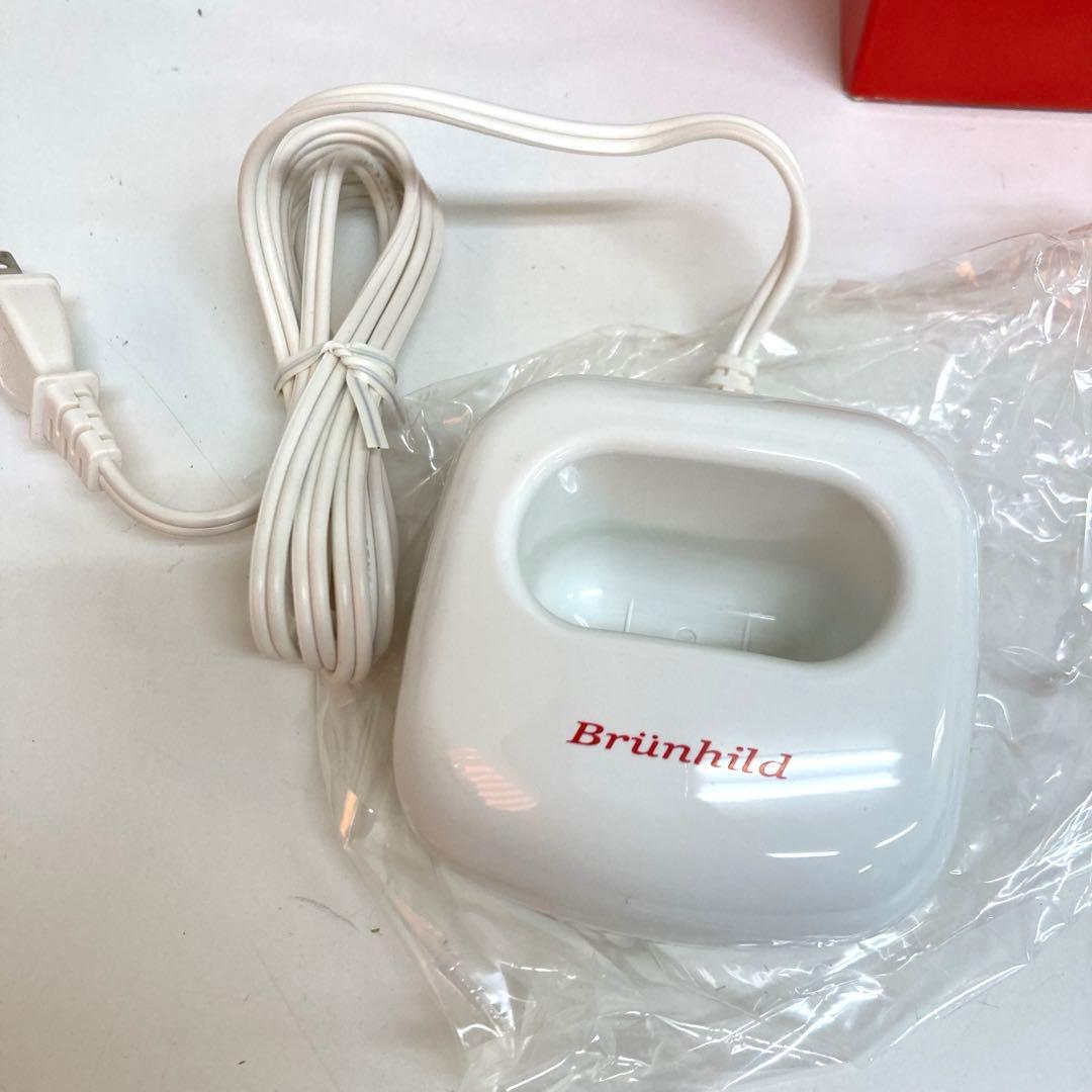 A784-7 ルイズ　ブリュンヒルト　ピュアイオニック　美顔器　未使用