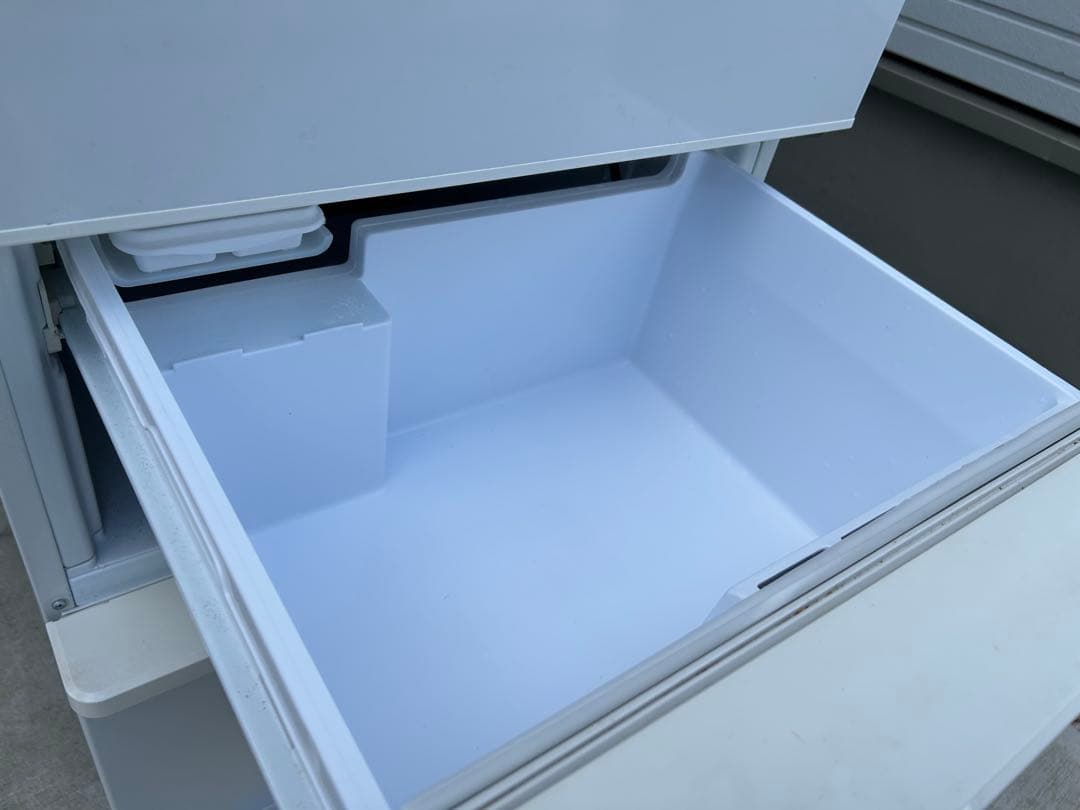 アクア 3ドア冷蔵庫 AQR-27H 送料込