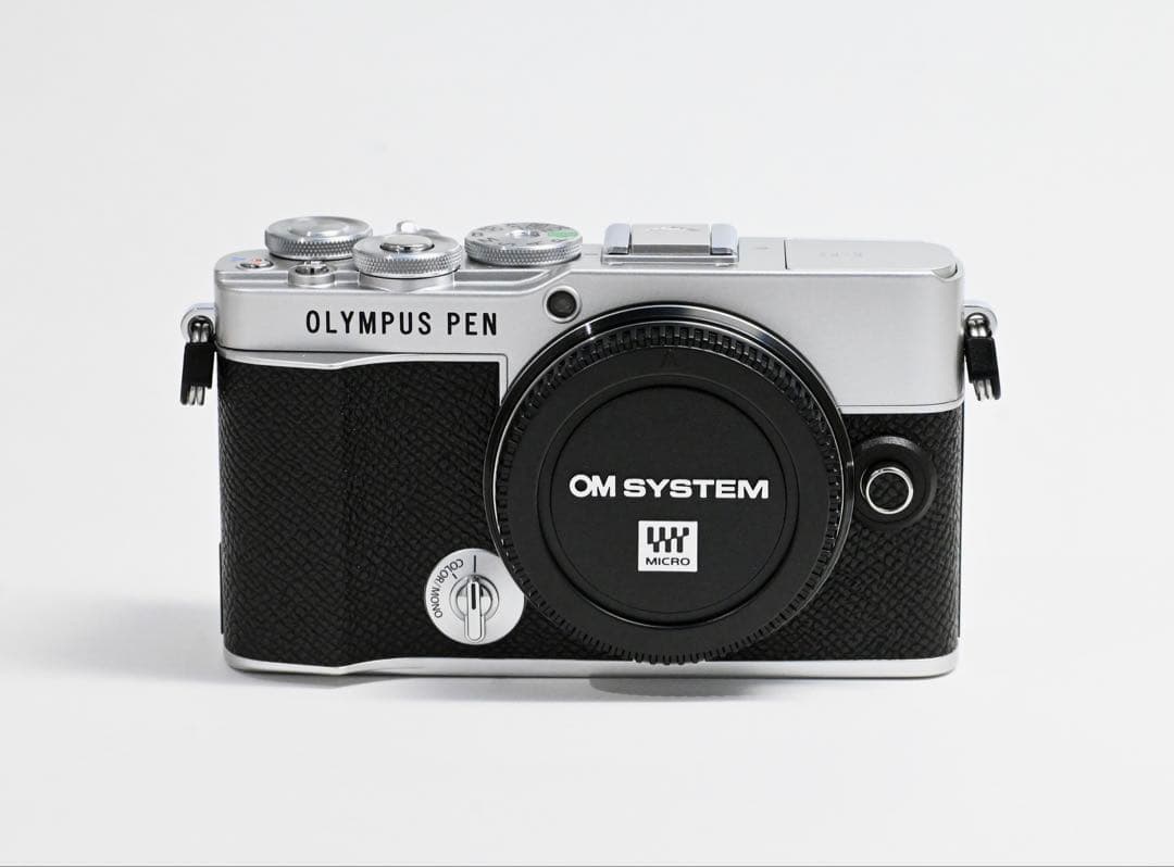【新品同様】OM SYSTEM PEN E-P7 EZダブルズームキットブラック