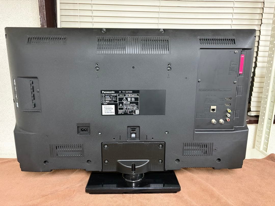 Panasonic 液晶テレビ TH-32F300 32インチ 18年製