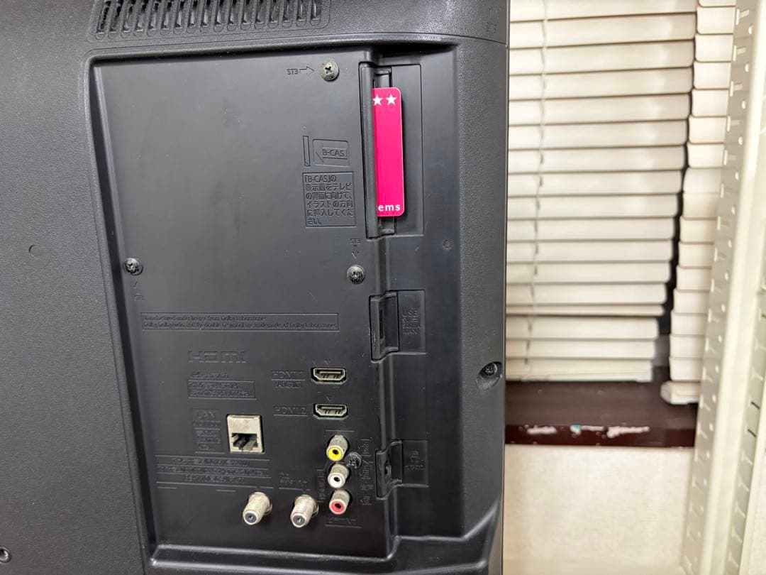 Panasonic 液晶テレビ TH-32F300 32インチ 18年製