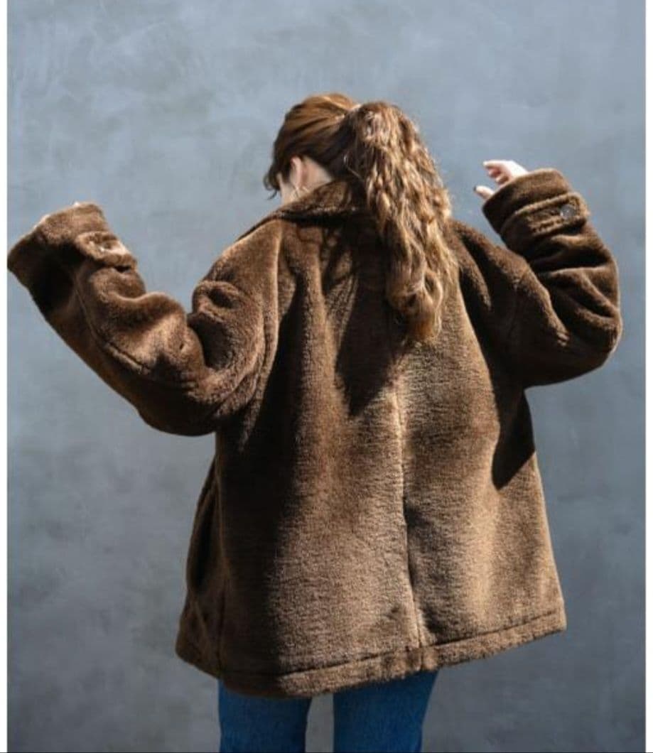 【新品・未使用】高山直子 ショートボアコート　URBAN RESEARCH