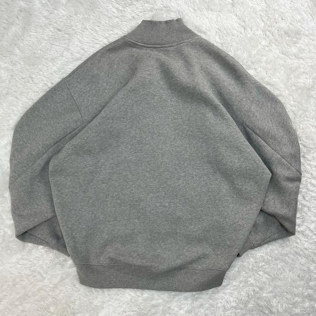 5221【超人気モデル】アクネストゥディオズ☆ビッグロゴ入りスウェット 定番色