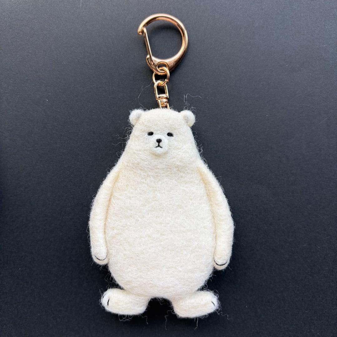 【☆Ted様☆】羊毛フェルトキーホルダー　シロクマ　ハンドメイド