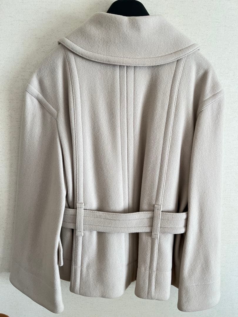新品タグ★TARA JARMON ライトベージュ ウールコート 大きな襟付き