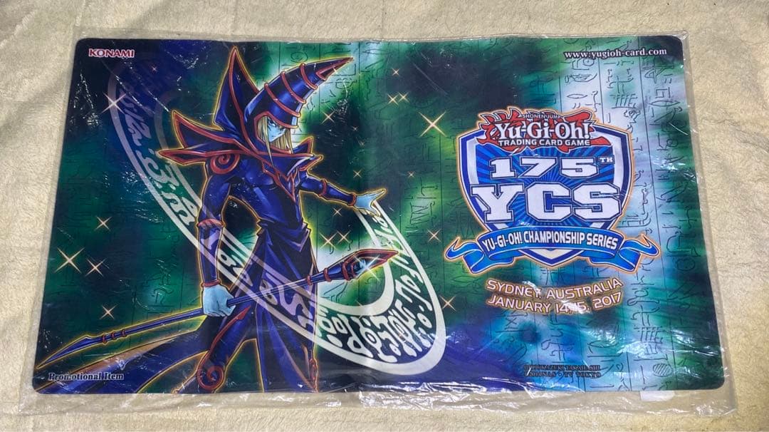 遊戯王　ブラックマジシャン　YCS プレイマット