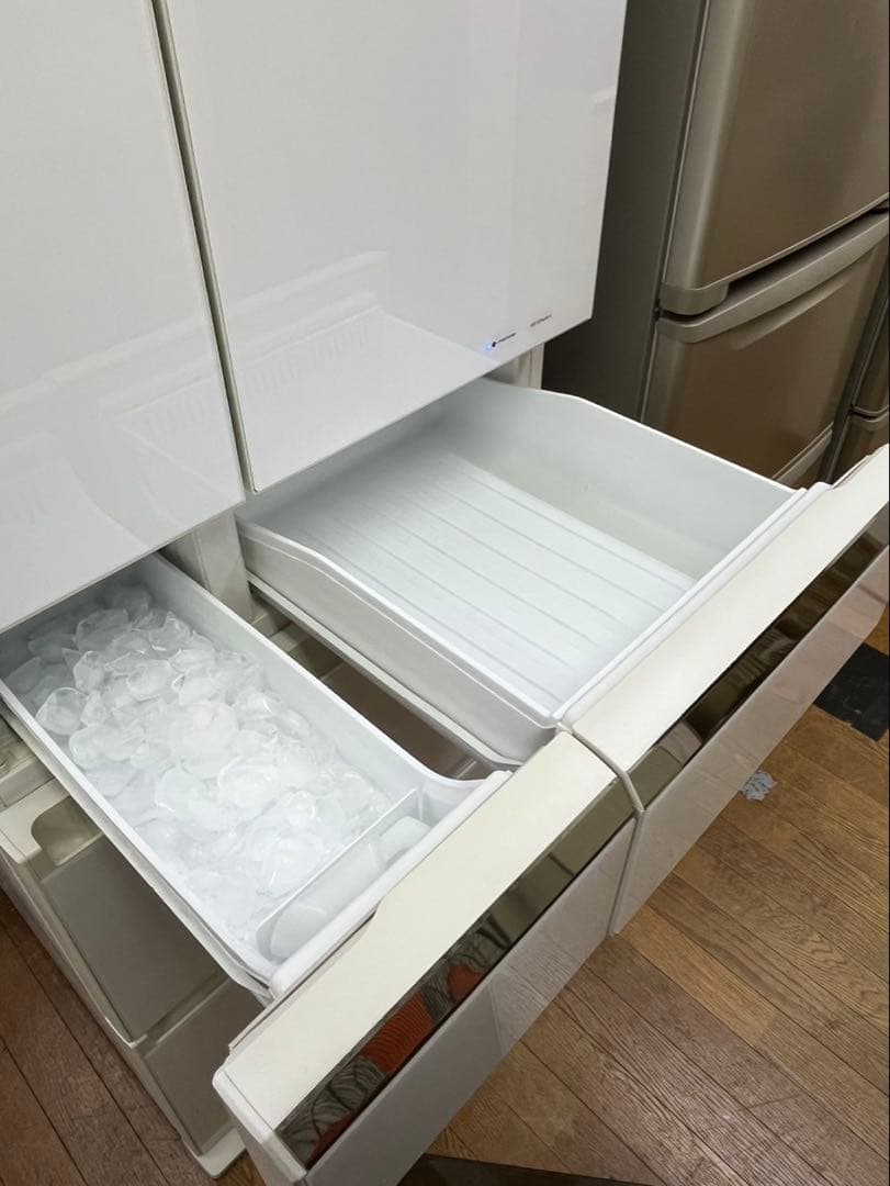 #64 6ドア Panasonic 2015年 555L NR-F560PV-W