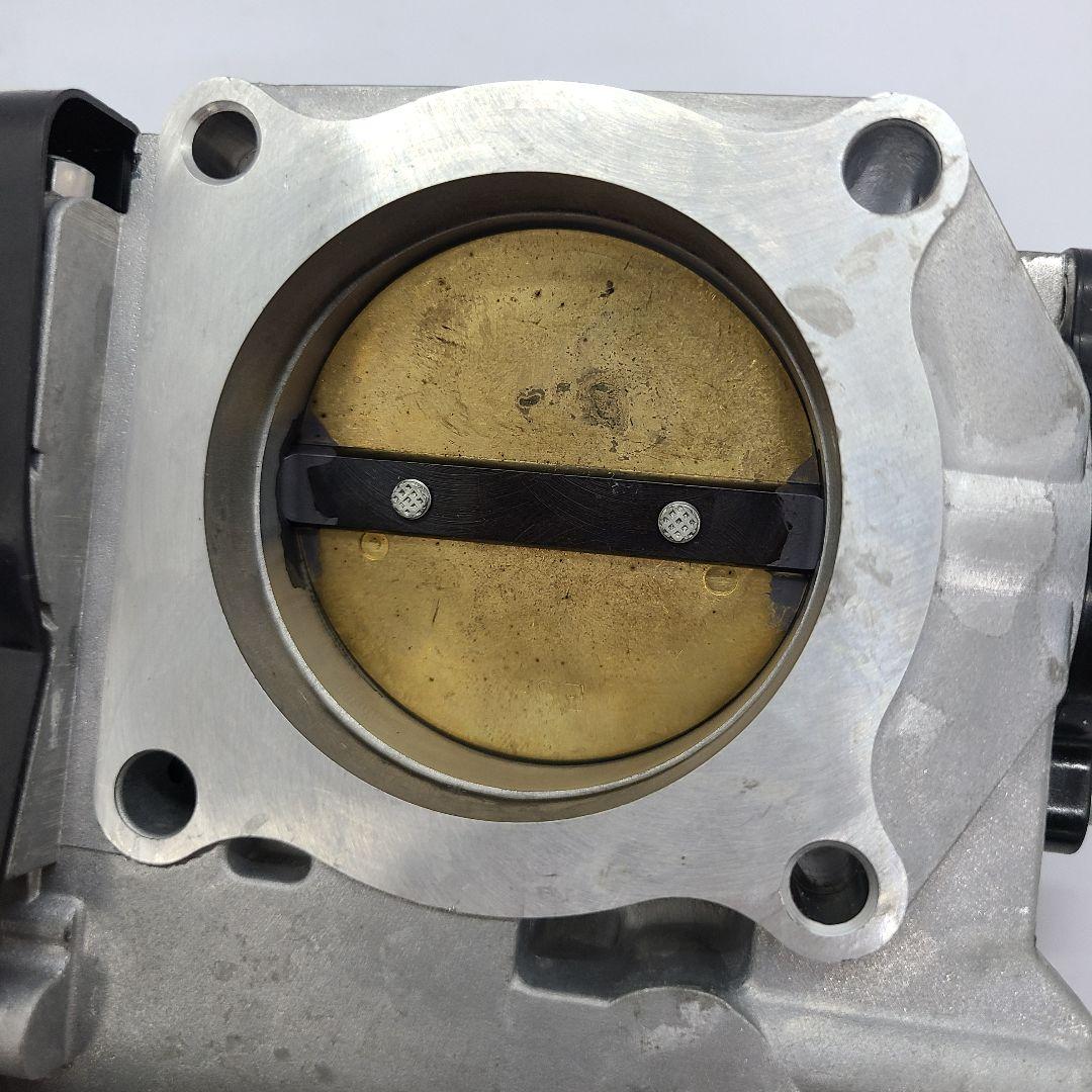 中*二様 トヨタ スロットルボディ リビルト 22030-46250