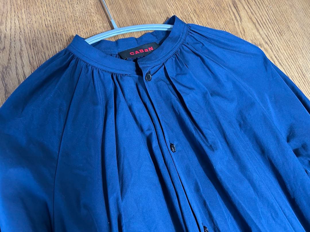 【美品】CABaN ハイカウントブロードギャザーブラウス