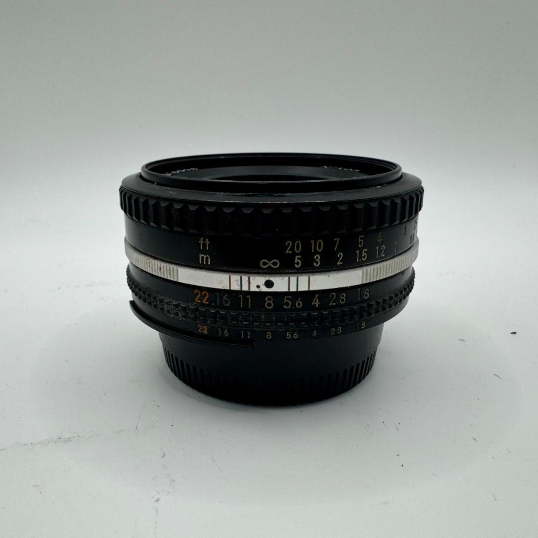 【中古】Nikon AI-S 50mm F1.8 Fマウント MF一眼レフ用