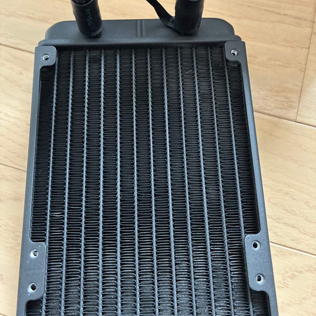 MSI RTX 4090 ヒートシンク　ファン　バックプレート　LED 水冷