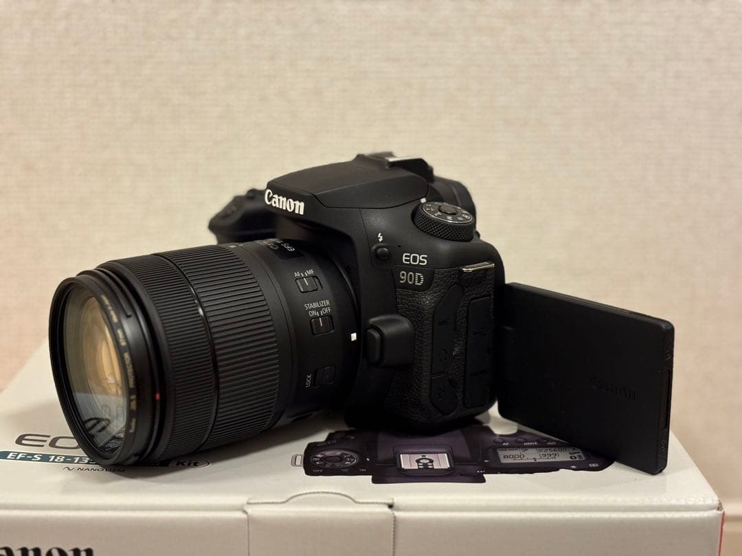こめ【美品】Canon キヤノン　EOS 90D EF-S 18-135