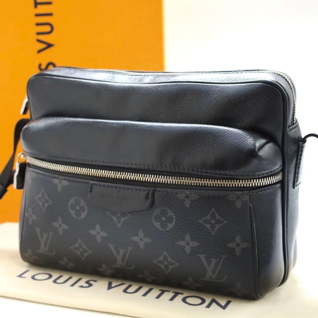 ルイヴィトン アウトドアメッセンジャーPM ショルダーバッグ