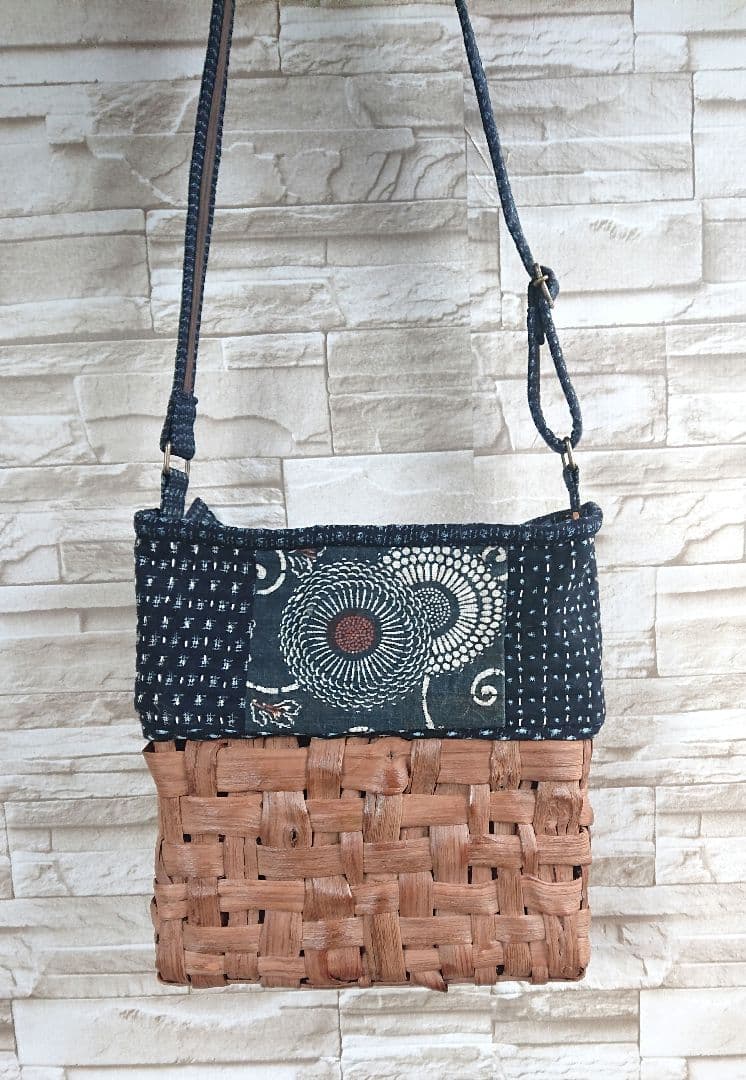 山葡萄下かごショルダー//斜め掛けbag