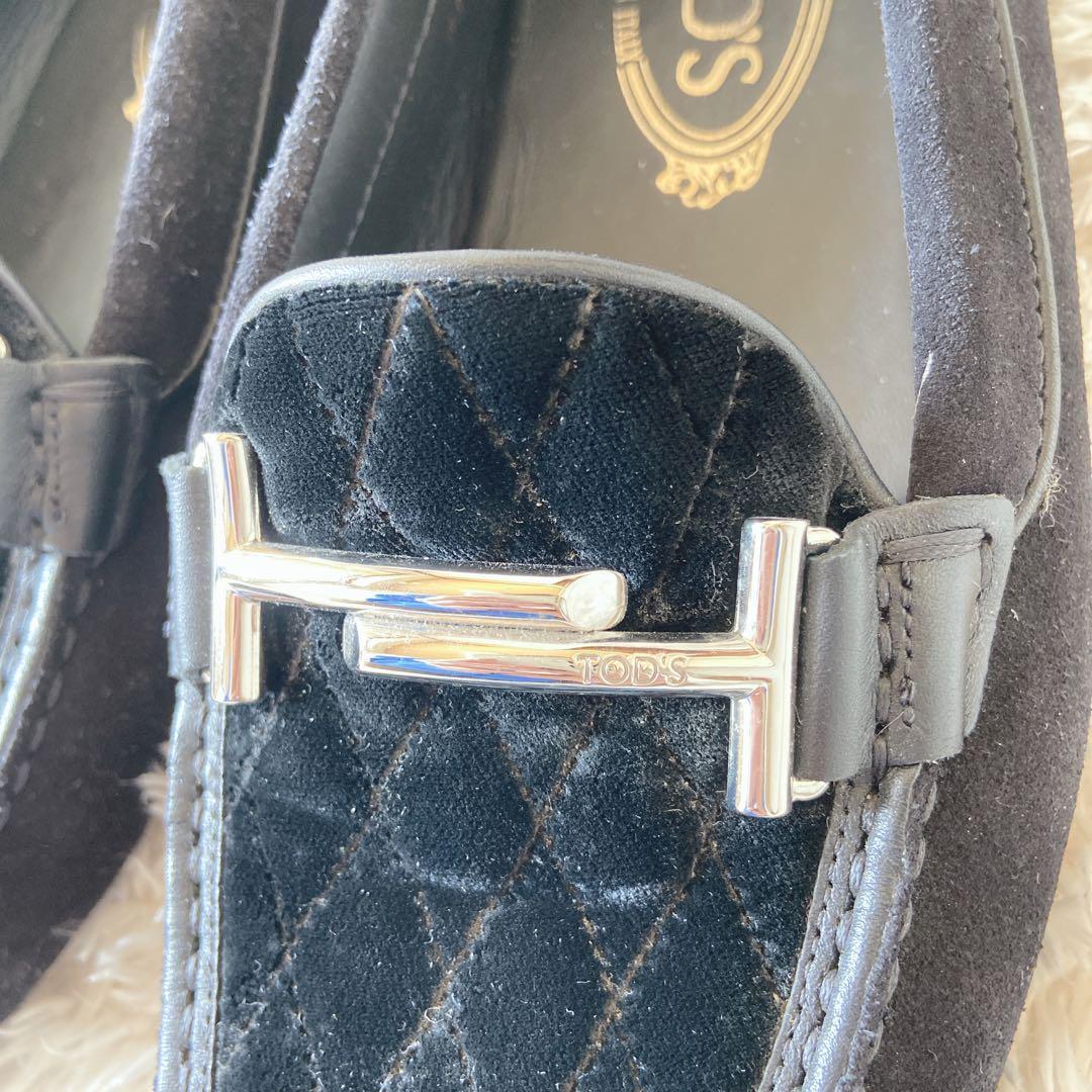 トッズ　ダブルTドライバーズシューズ　黒　スウェード　37 1/2 フラット　銀