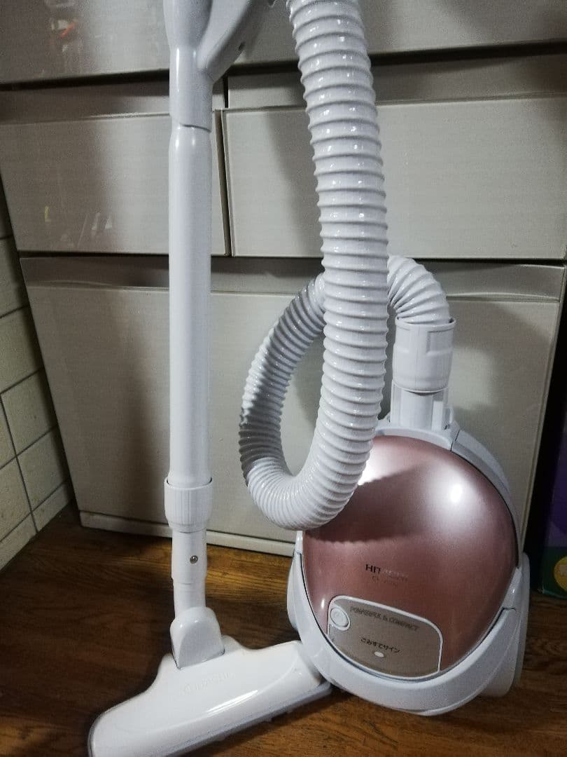 HITACHI CV-V500 掃除機 本体　2024年製