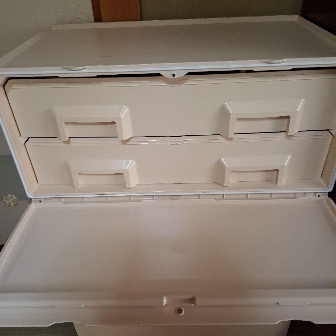 ①　タッパーウェア　チェスト　ワイド　1点