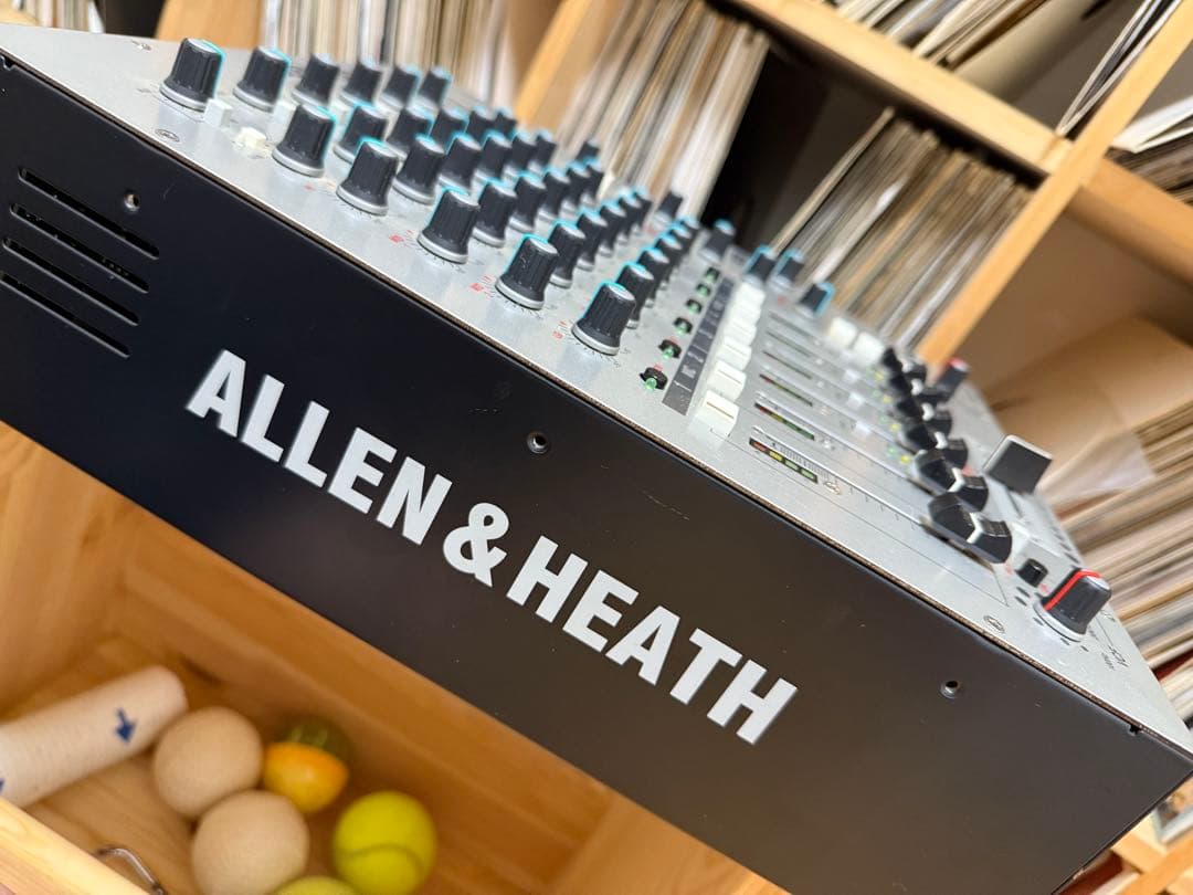 動作良好！ALLEN & HEATH XONE:62 DJミキサー