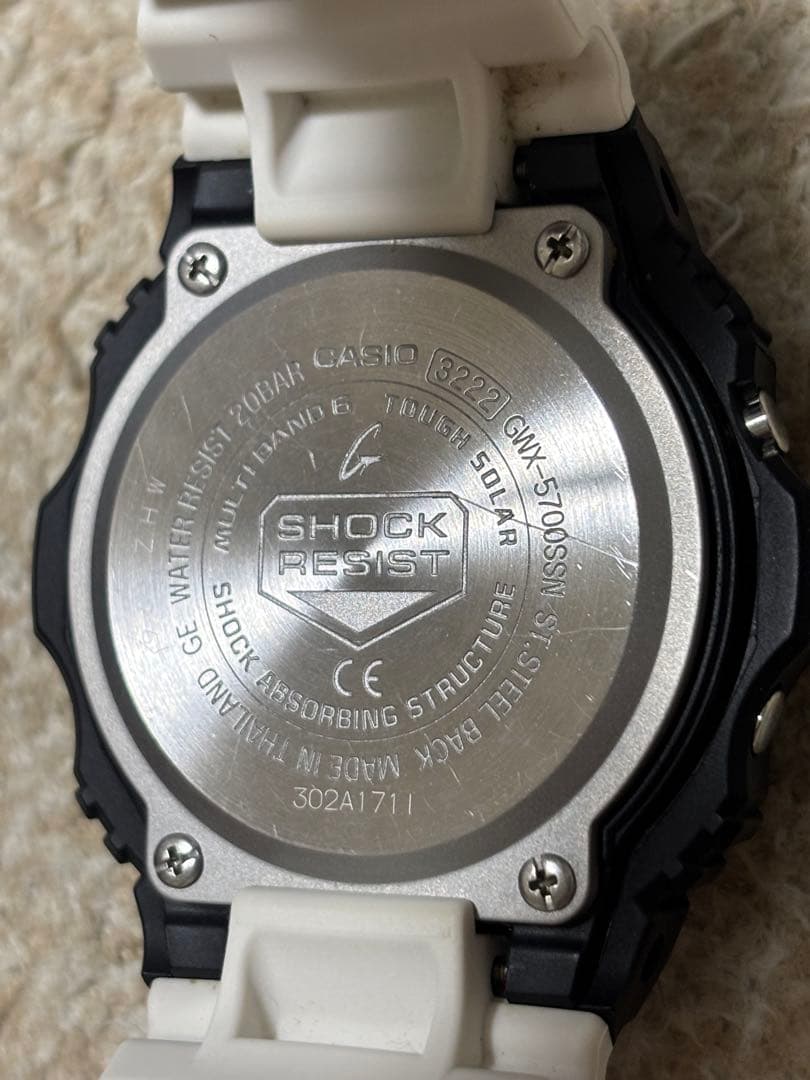 希*️様 G-SHOCK G-LIDEホワイト×ブラック GWX-5700SSN
