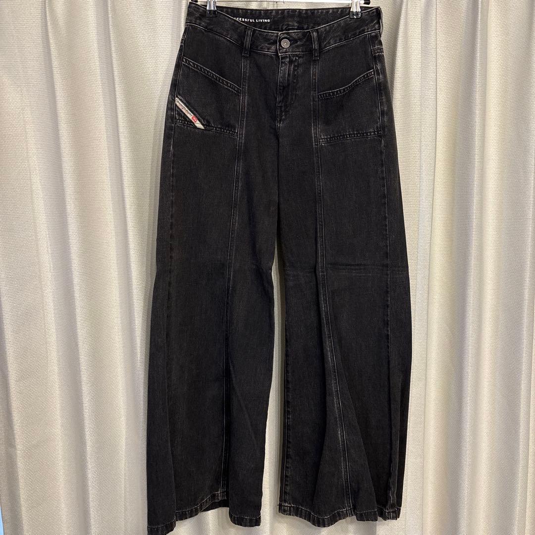 DIESEL ブラック ワイドフレアデニム W28