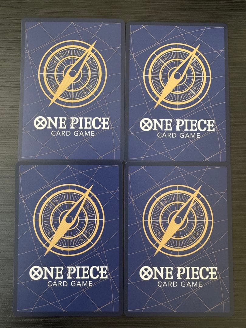 ア*ト様 ワンピース カードゲーム くまシークレット4枚セット