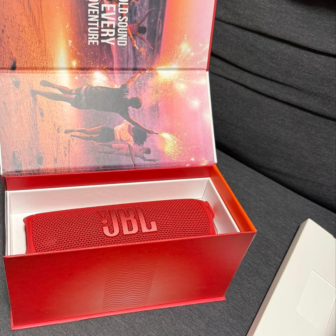 JBL FLIP6 赤　ワイヤレススピーカー防水機能