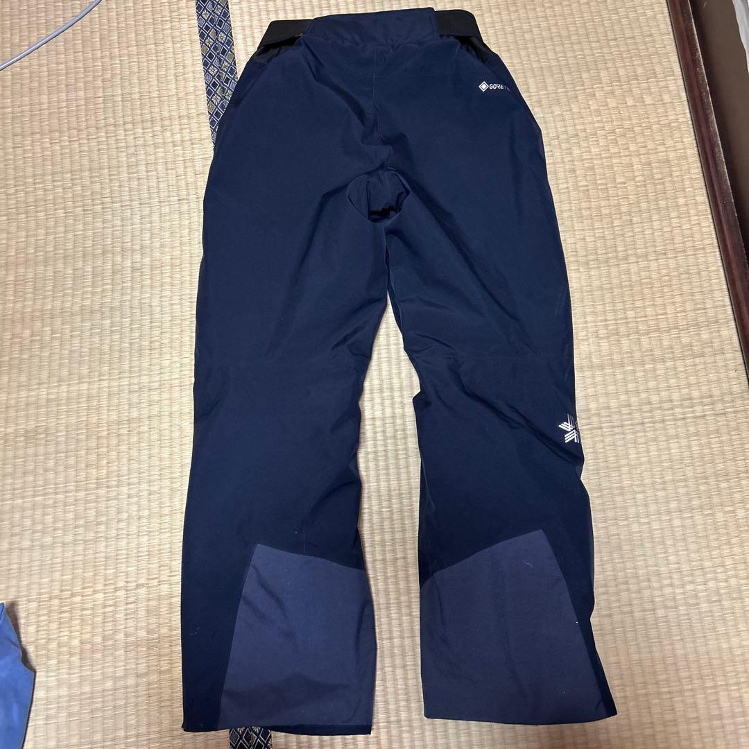 スキーウェア 上下 ゴールドウィン