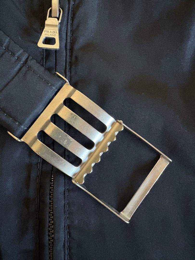 【美品・訳あり】PRADA プラダ★ナイロン/ジップアップジャケット★中綿入り黒