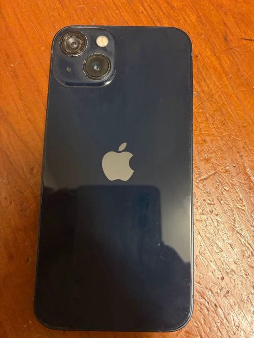 Apple iPhone 13 本体