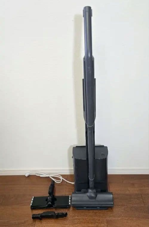 【ほぼ新品】東芝スティックコードレス掃除機VC-SL130DS（使用20回未満)