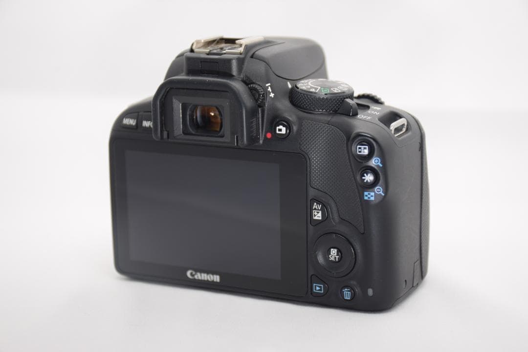 ダブルレンズセット✨Canon EOS Kiss X7✨手振れ補正＆超望遠✨小型