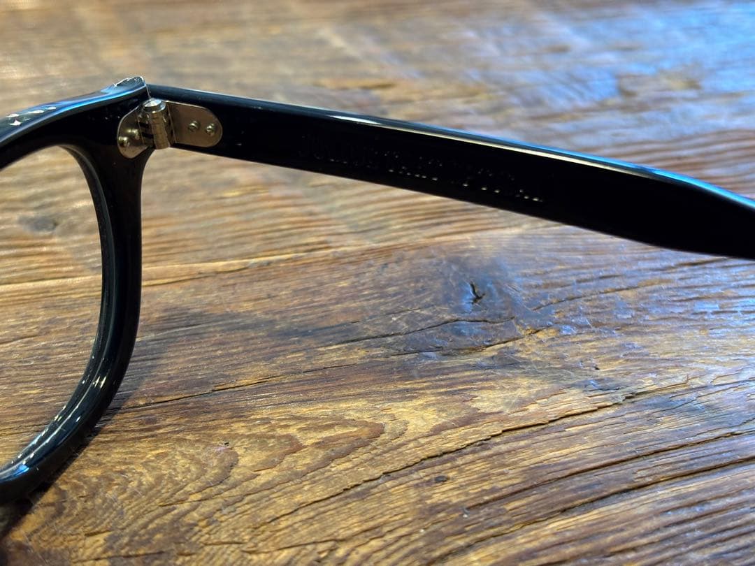JULIUS TART OPTICAL AR ブラックメガネ ケース付き