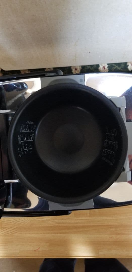 ☆2020年製☆ハイエンドモデル☆炎舞炊き☆象印 圧力IH炊飯器 NW-KB10