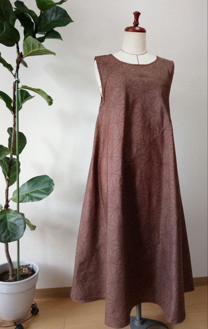 着物リメイク✤大島紬フレアーワンピース✤レンガ色正絹ストールリボン2本付き