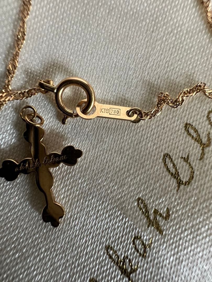 訳ありahkah blanc K18YG ミュゼクロス ネックレス