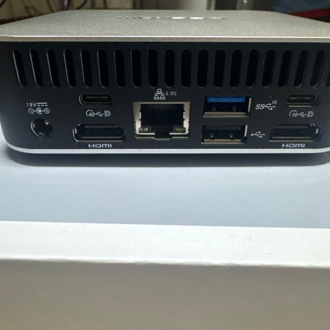 ミニPC GEEKOM A8 Ryzen9 8945HS ジャンク