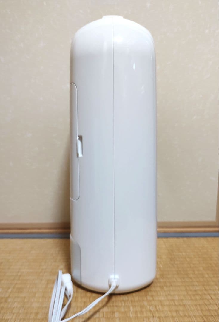 [美品] アイリスオーヤマ  衣類乾燥除湿機   IJD-H20-A