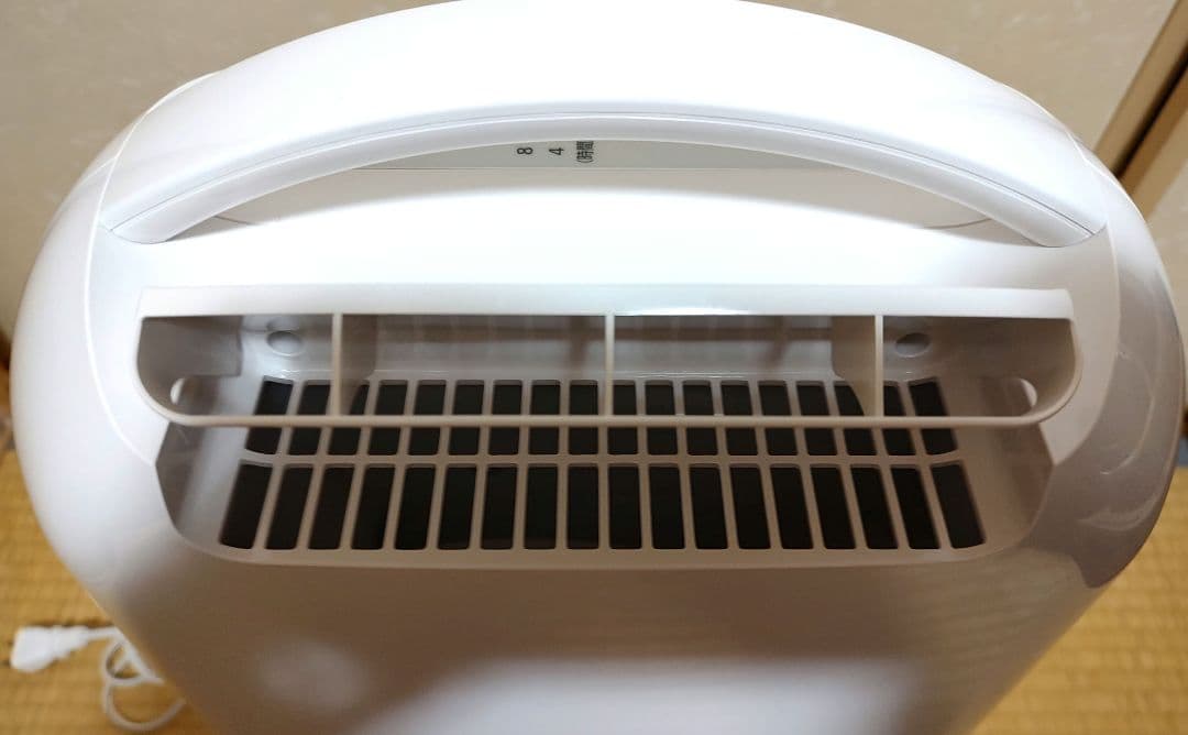 [美品] アイリスオーヤマ  衣類乾燥除湿機   IJD-H20-A