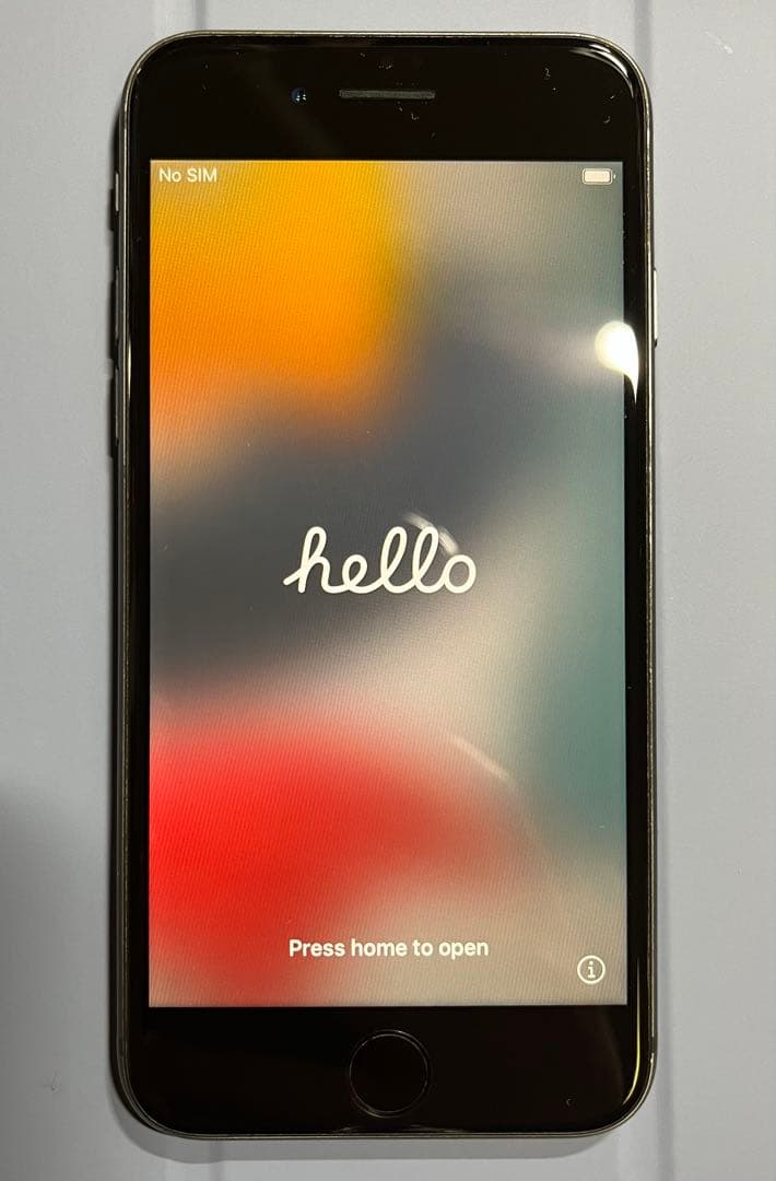 Apple iPhone 8 64GB 本体