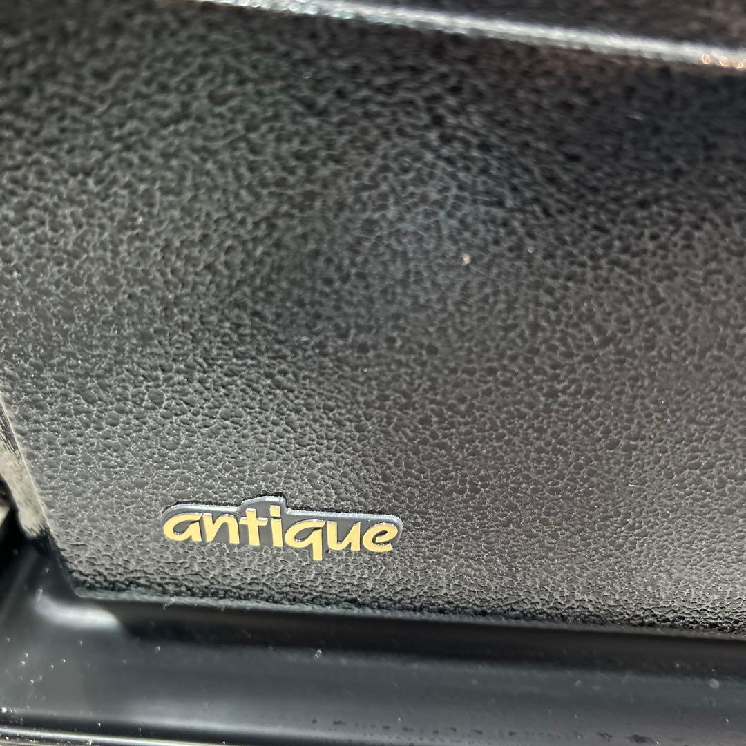 福岡市引取り可能　トヨトミ2022年式石油ストーブ　LR-68Mブラック