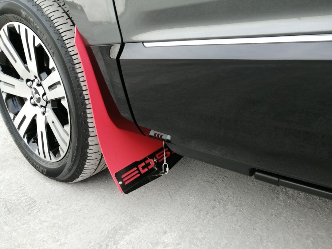 デリカD5 マッドフラップ赤 後期型専用 SUS304#400