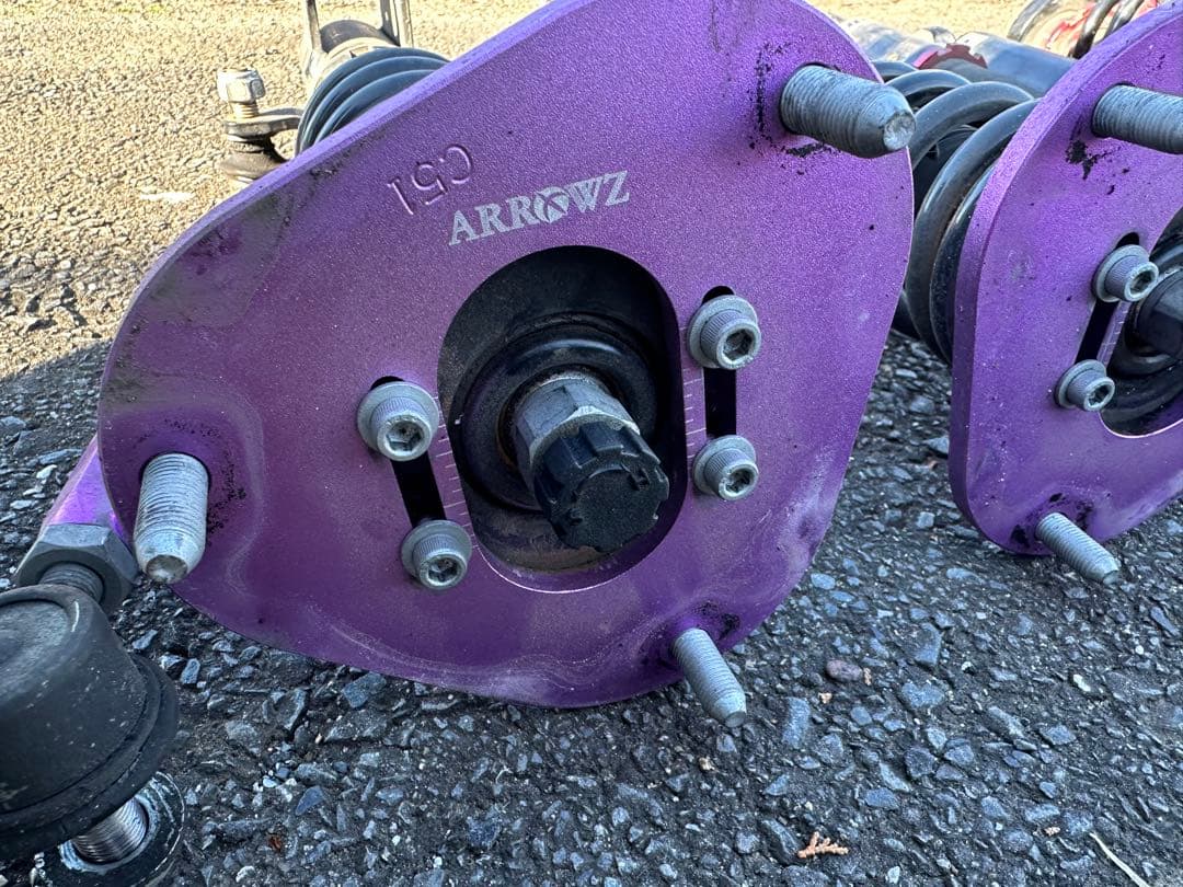 30プリウス　車高調　(一式)