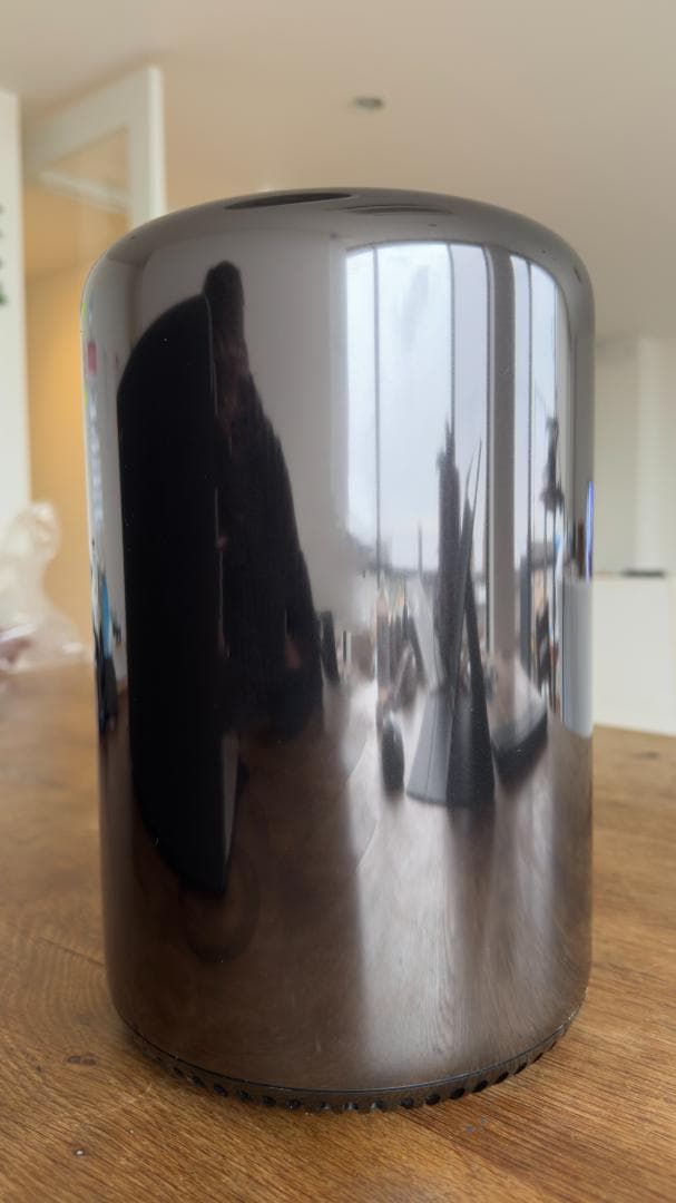 Mac Pro Late 2013 8コア 64GB D700