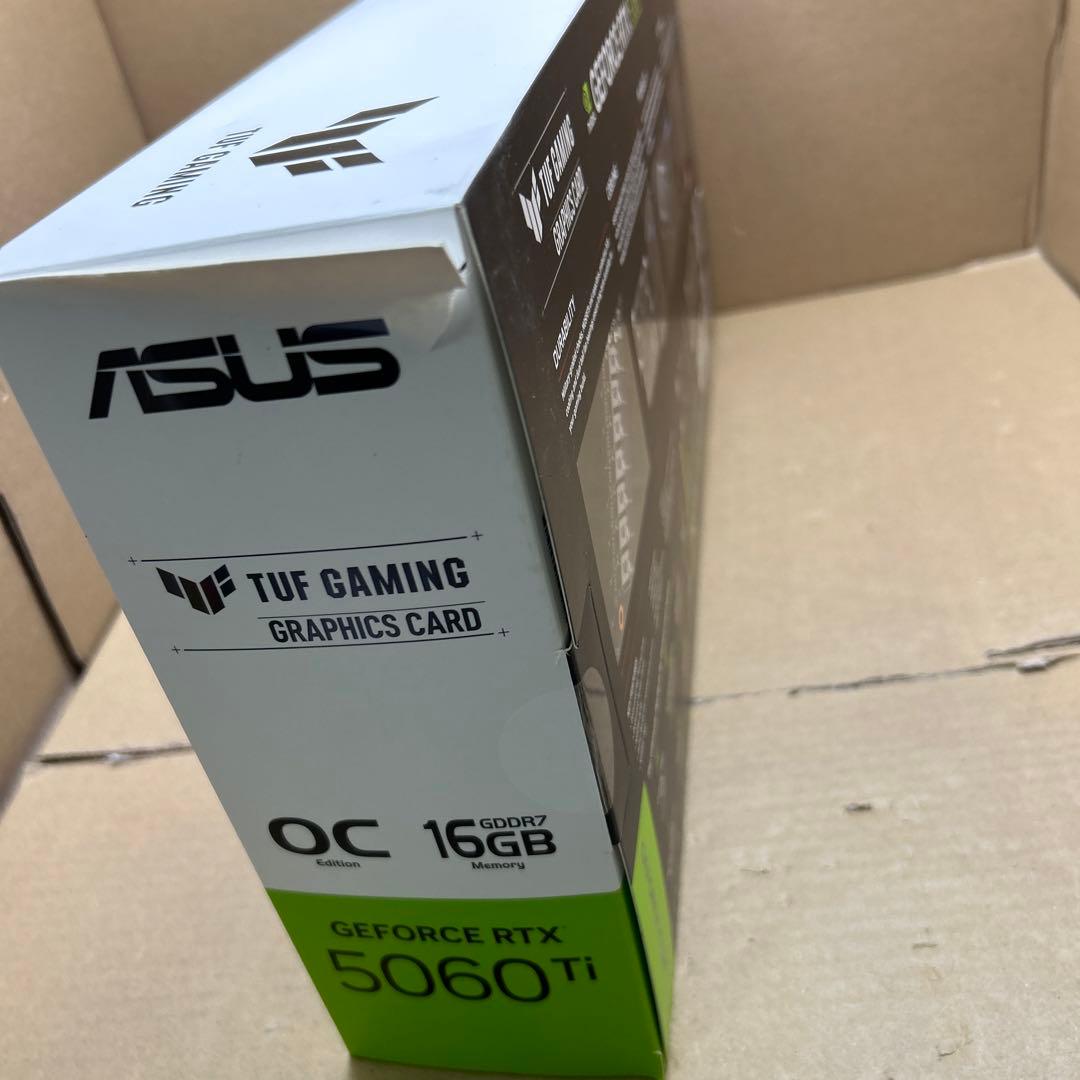 グラフィックボード・グラボ・ビデオカード ASUS TUF-RTX5060TI-O16G-GAMING