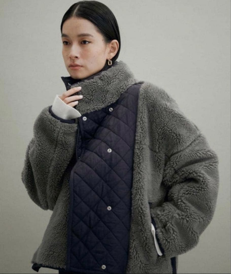 ADAM ET ROPÉ FEMME ★ キルトボアリバーシブルブルゾン