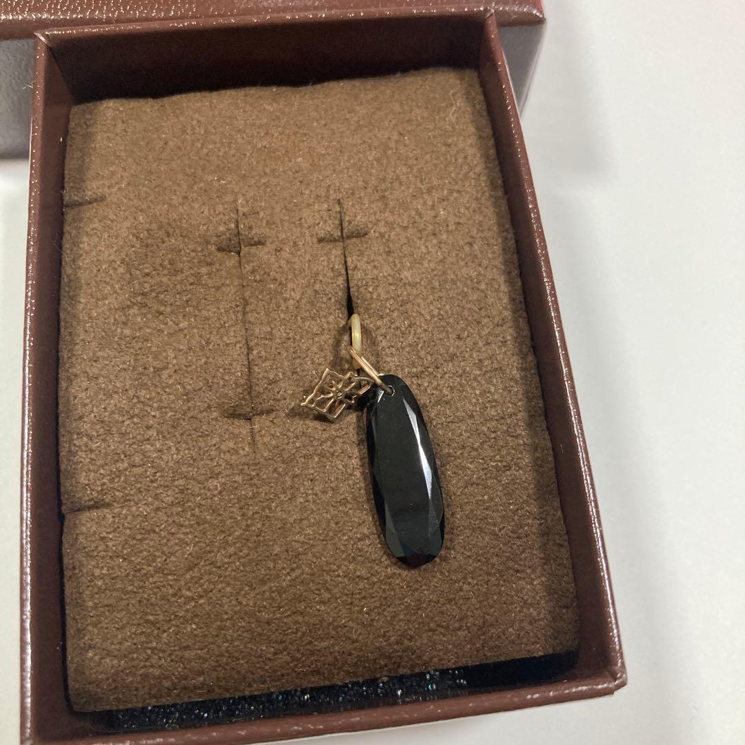 アガット 新品k5オニキスチャーム 販売証明書付き