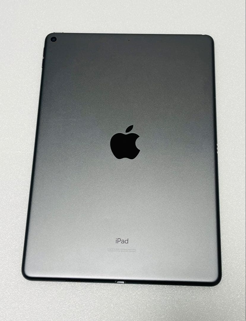 iPad Air 第3世代 Wi-Fiモデル 64GB 【ジャンク品】おまけ付き