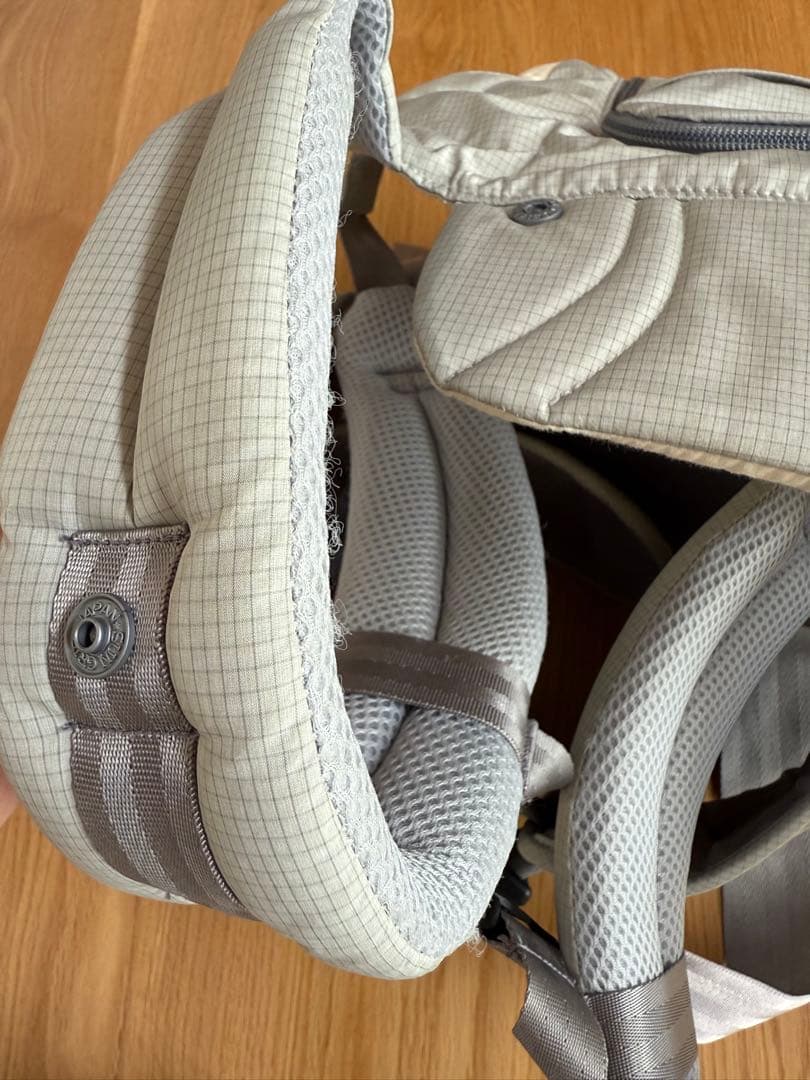 ミキハウス×POGNAE ベビーキャリア　グレー　抱っこひも