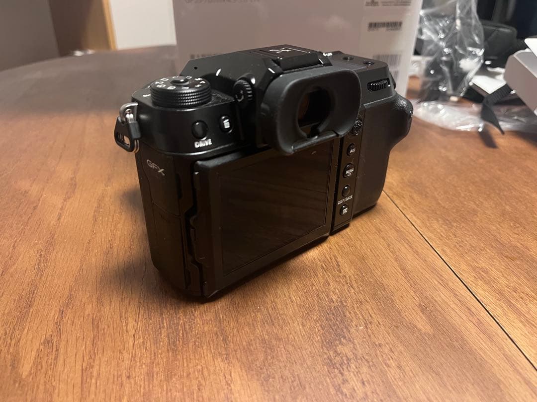 Fujifilm GFX50SⅡ 外箱付　オールドレンズ・マウントアダプタ付