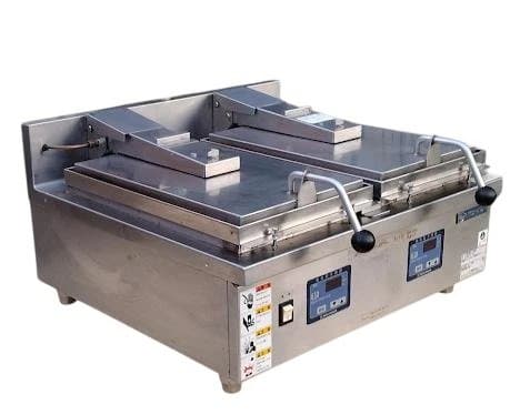 2023／11　美品ニチワ　電気自動餃子焼機　2連　NGM-5.6AC　200V